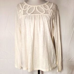 GAP Creamy Off White Cut Out Lace Neckline Long Sleeve Loose Fit Blouse
